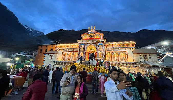 https://okayindia.co.in/staging/uploads/Badrinath Tour Package