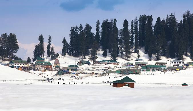 https://okayindia.co.in/staging/uploads/Jammu and Kashmir tour package